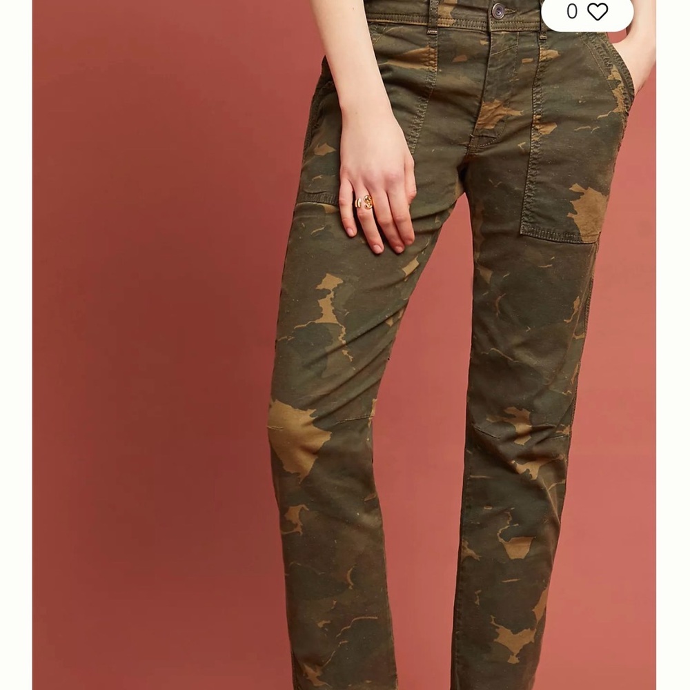EUC- Anthropologie-  Women’s Wanderer Camo Utility Pants- Size 31